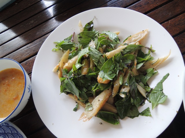 フエ　菜食料理