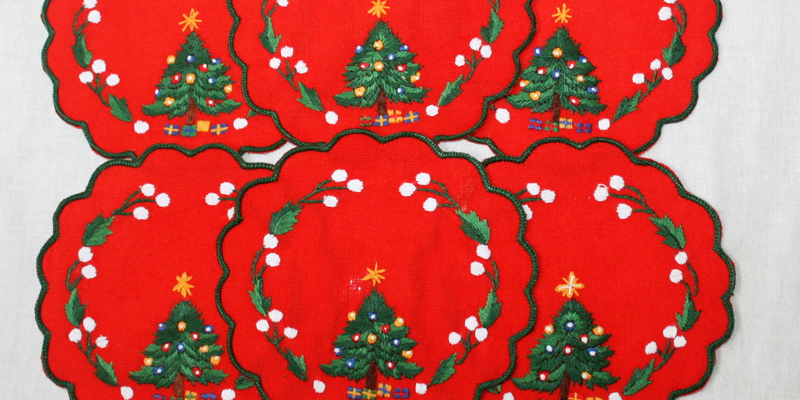 ハノイ 刺繍 クリスマス