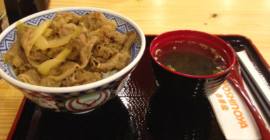 シェムリアップにある牛丼チェーン店 吉野家