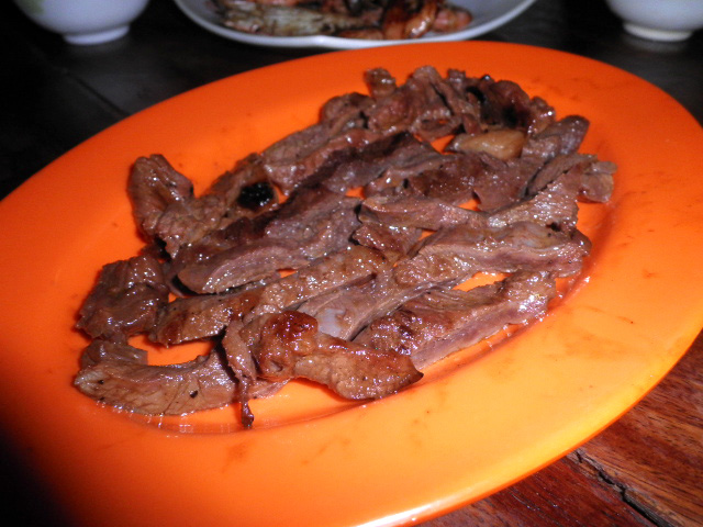 カンボジアのローカルBBQ 肉