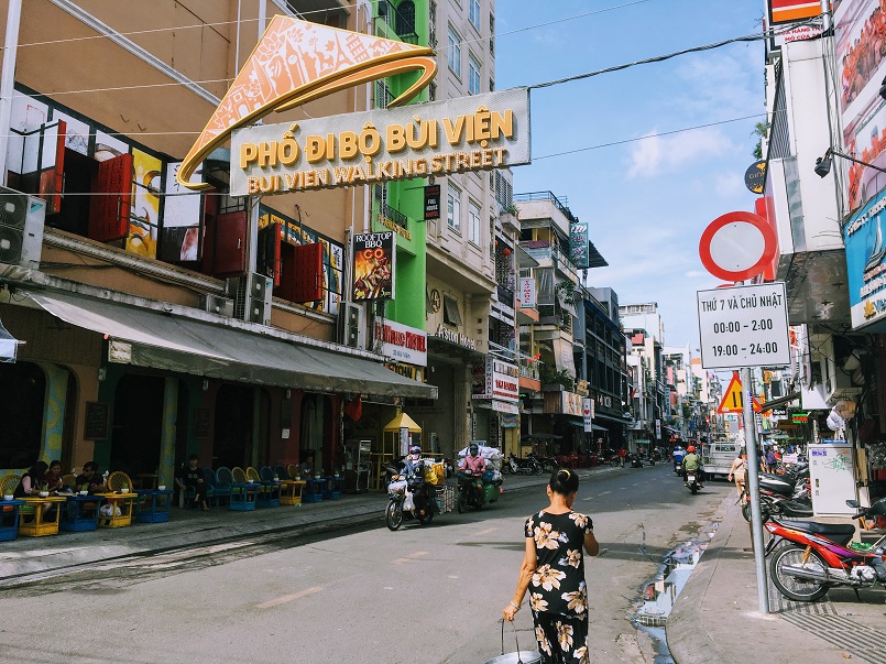 2017年ブイビエン通り （BUI VIEN STREET）