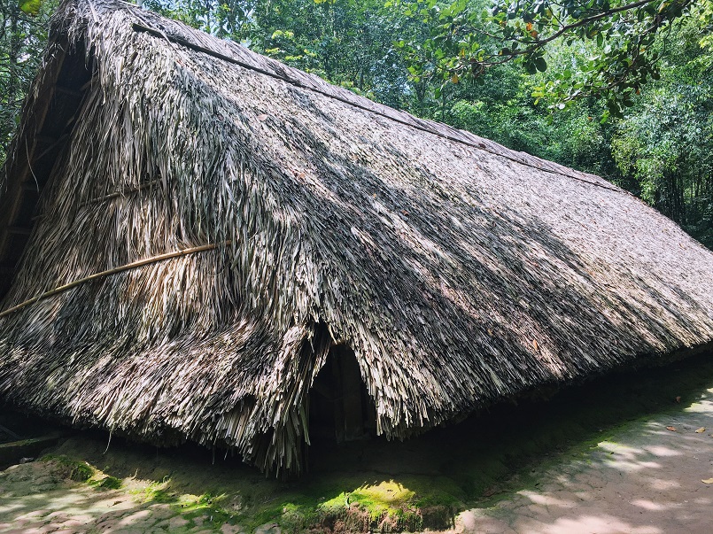 怪しい小屋的な何か