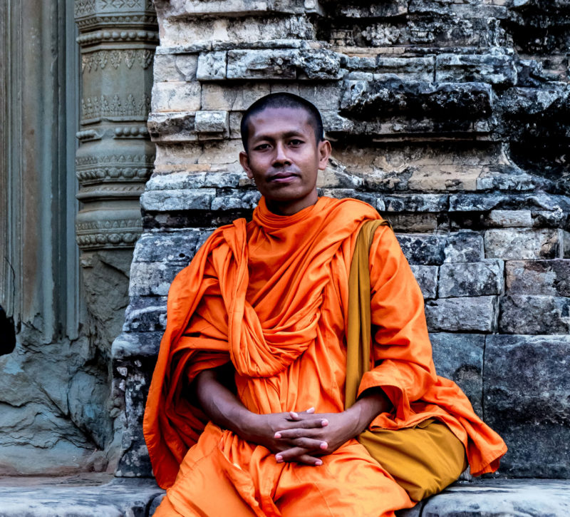 angkor_wat_monk