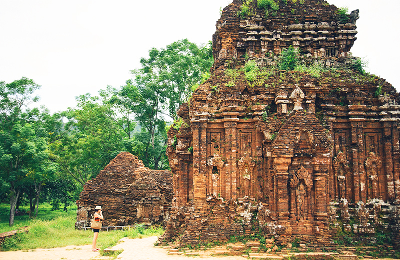ベトナムの世界遺産 チャンパ王国の聖域ミーソン遺跡