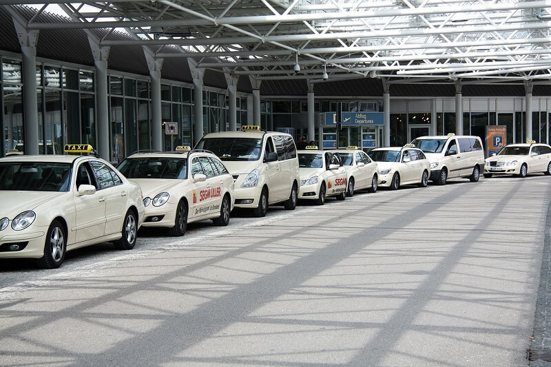 空港タクシー - ダナン観光の定番「五行山」パーフェクトガイド | 行き方、入場料、所要時間など