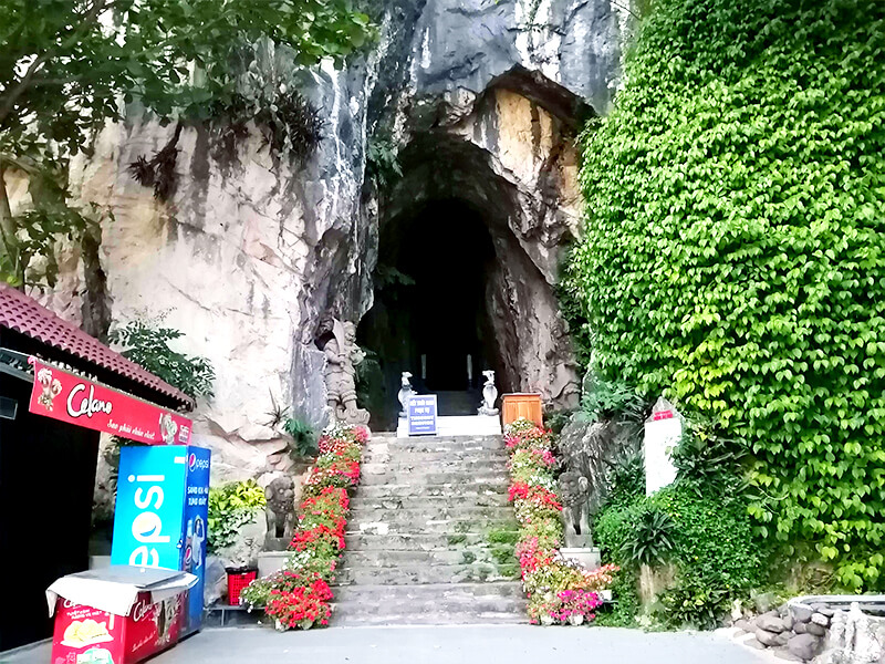 アンフー洞窟 - ダナン観光の定番「五行山」パーフェクトガイド | 行き方、入場料、所要時間など