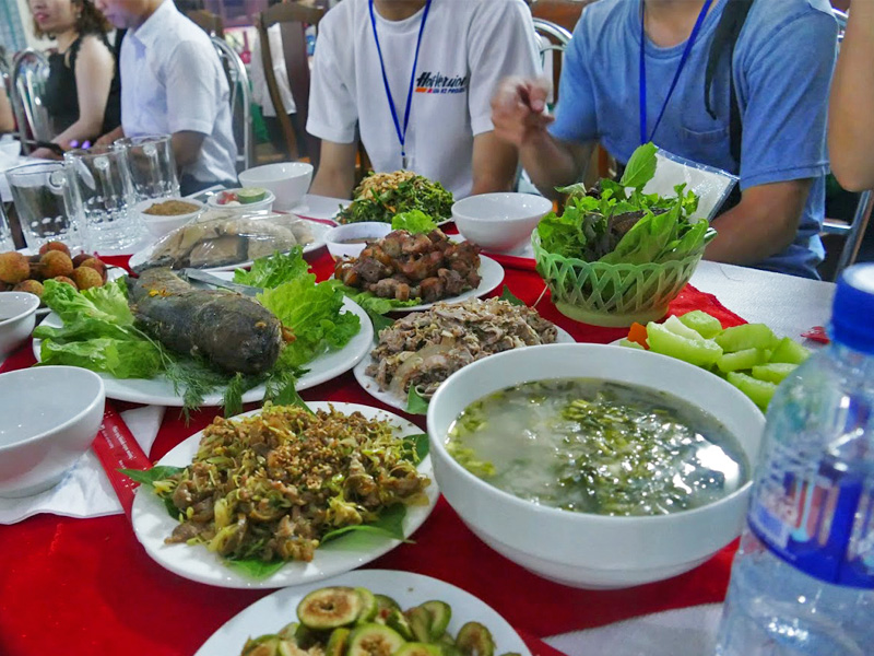 ニンビン省の素朴なベトナム郷土料理