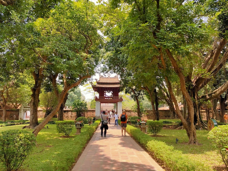 ベトナム最初の大学「文廟」