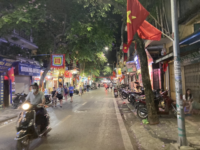 ハニートラップと勧誘に注意