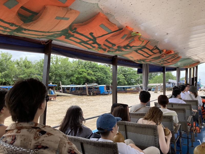 メコンデルタでジャングルクルーズ