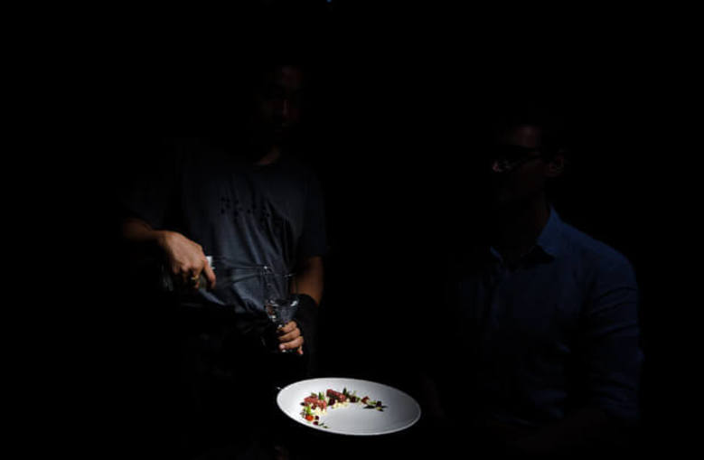 ノワール ダイニング