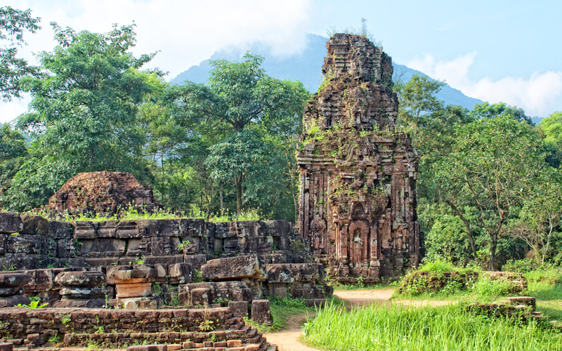 ミーソン遺跡を見学