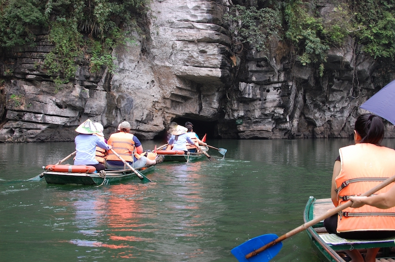 チャンアンの静寂を小舟で