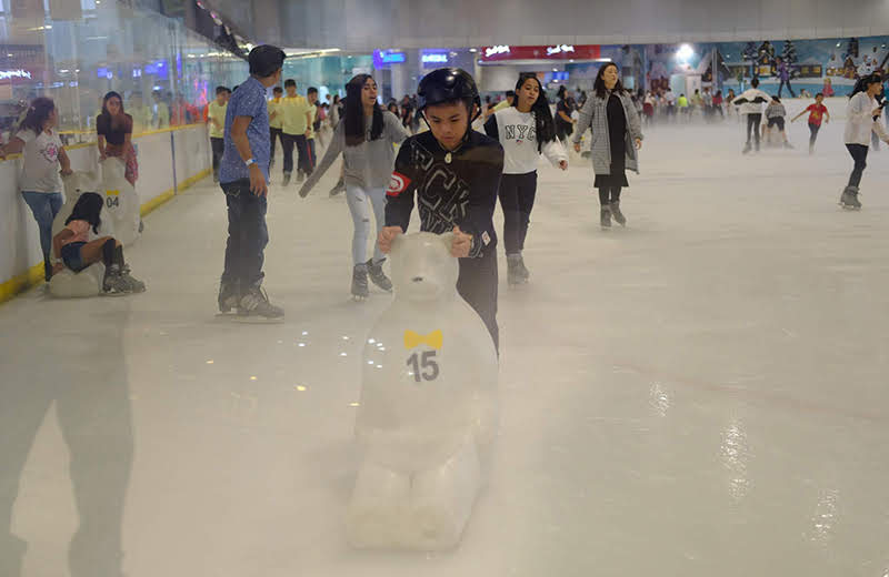 セブのSMシーサイドモールにあるスケート『SM Ice Skating』