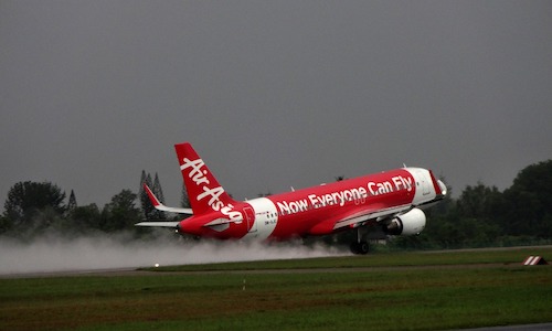 アンコール 飛行機