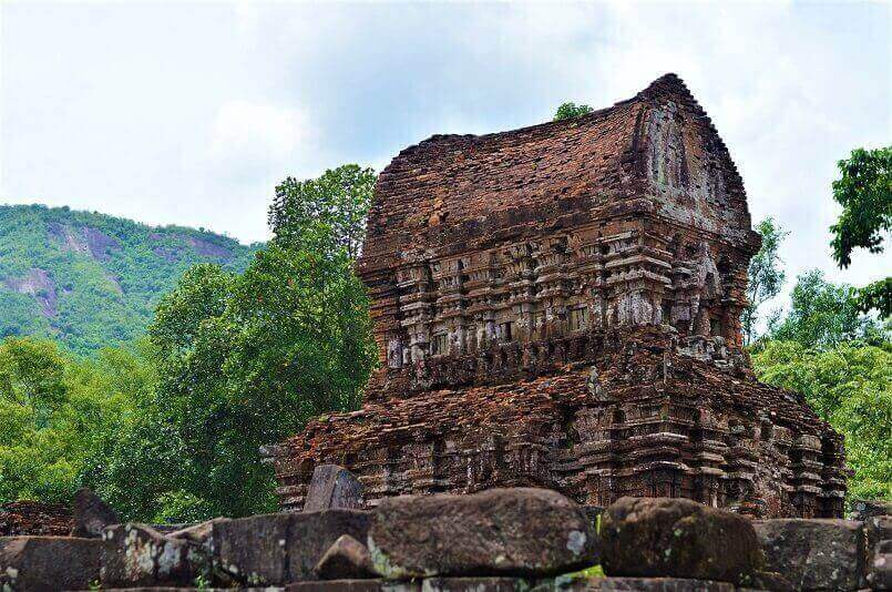 チャンパ王国の彫刻遺跡