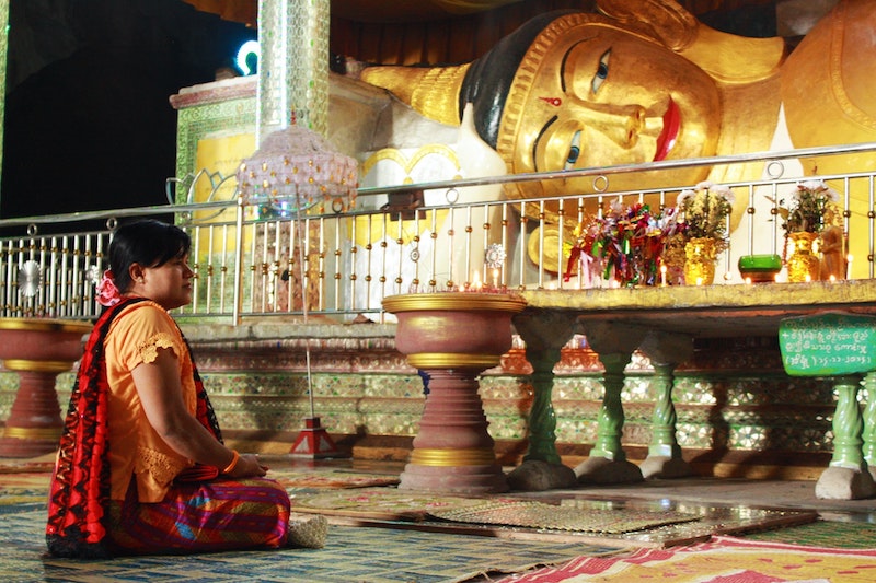 レディ・サヤドーが精力的に広めていく 独特の世界感を持つミャンマー仏教の概要と歴史