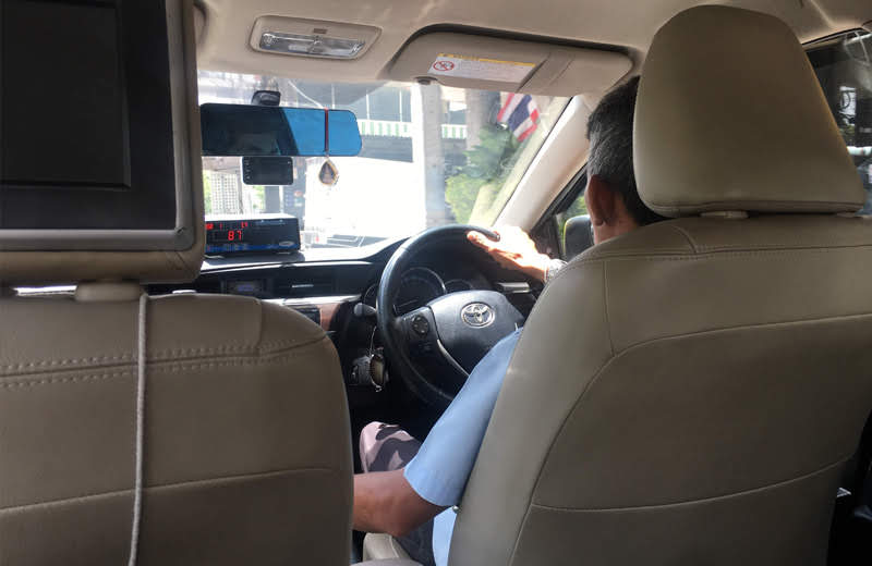 バンコクに来たらGrab taxiが絶対必要！楽にコスパ良く移動できる方法