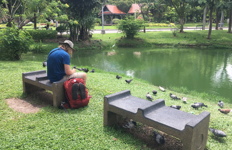 バンコク市民の憩いの場、ルンピーニ公園への行き方