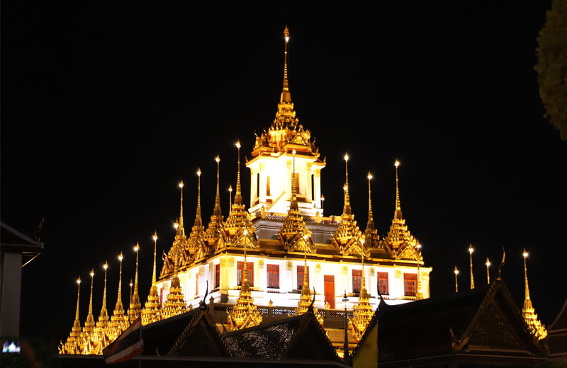 バンコクで夜に映える寺院No1！プラナコーン（旧王都）の隠れた名刹「ワットラチャナダ」