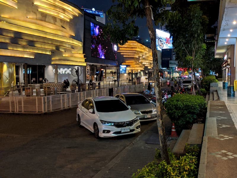 バンコク・タイでバンコク グラブタクシー（GrabTaxi）の使い方